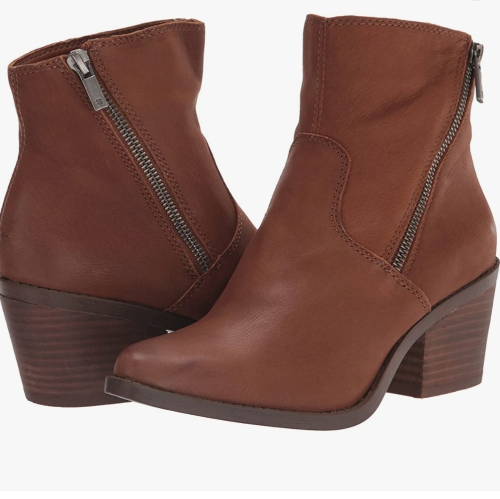 Lucky Brand Wallinda Pointed Toe Bootie